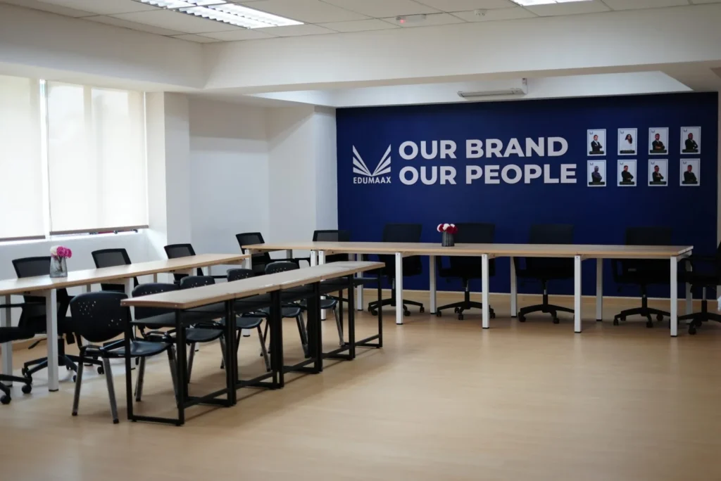 Iiss classroom 1